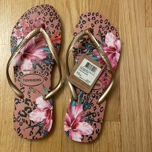 Final sale - 😎☀️Havaianas NWT